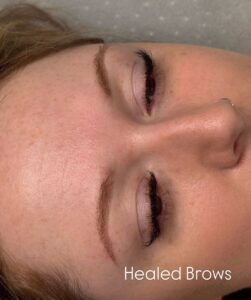 Powder brows touch-up 4–10 weeks after treatment – pigment refinement